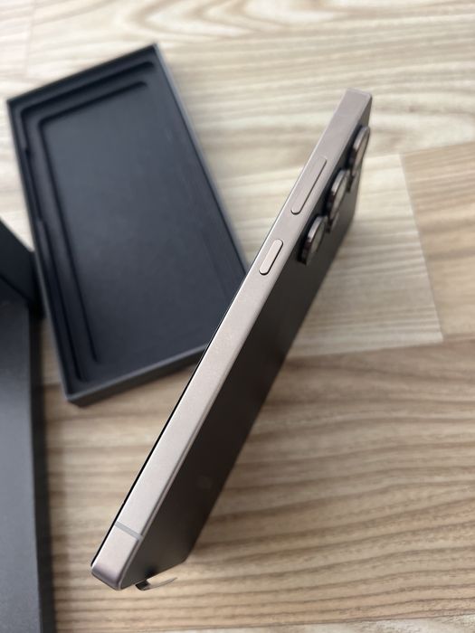 Samsung S25 Ultra de 512 GB,  NOU , 0 incarcari