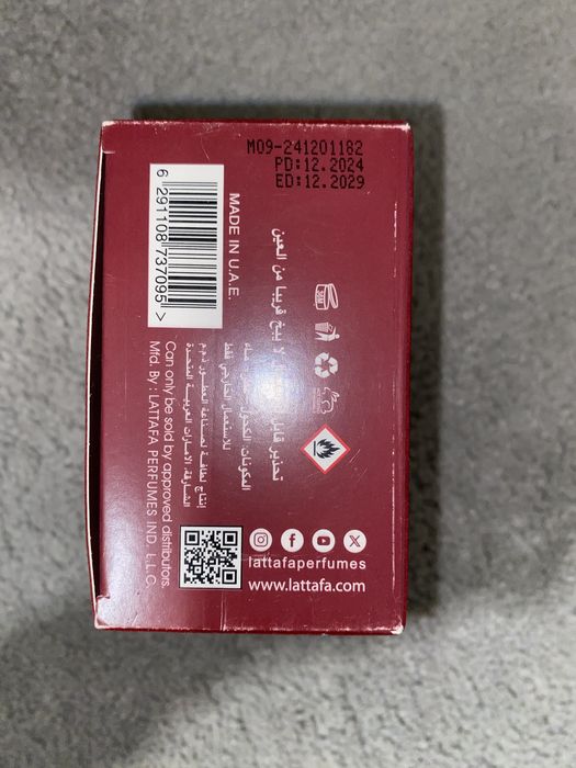 Parfum Lattafa - Opulent Red , Opulent Musk