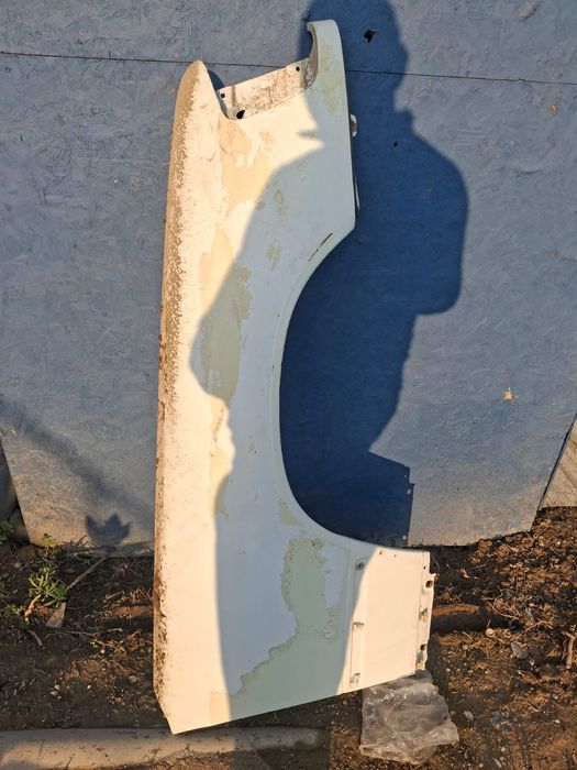 крыло продам мерседес 124