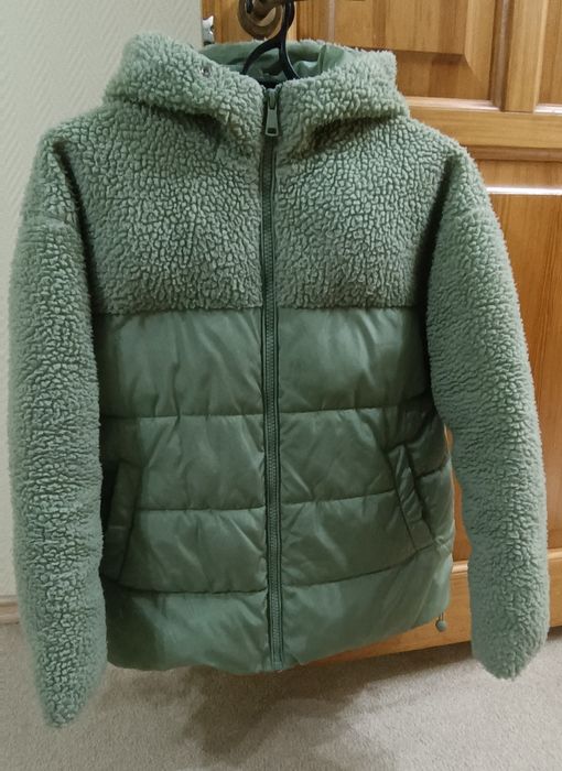 Куртка демисезон для девушки