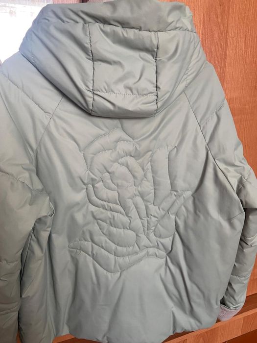 Демисезонная куртка
