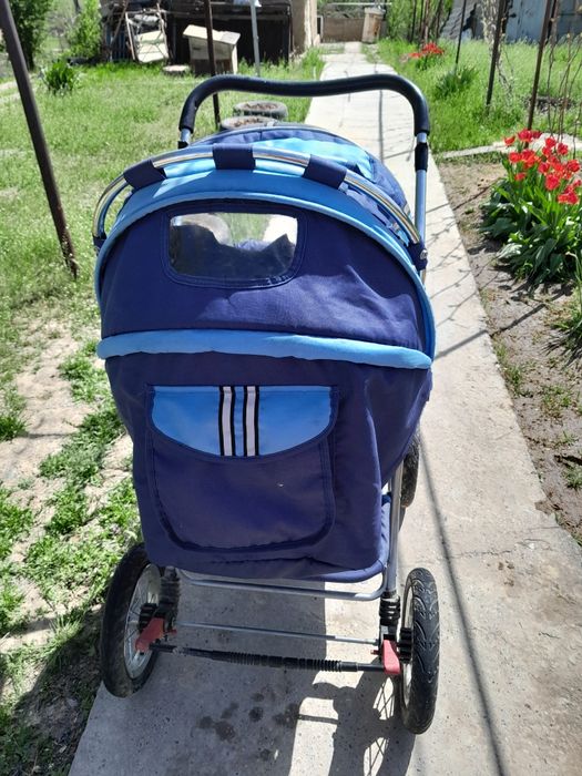 Коляска қолданылған