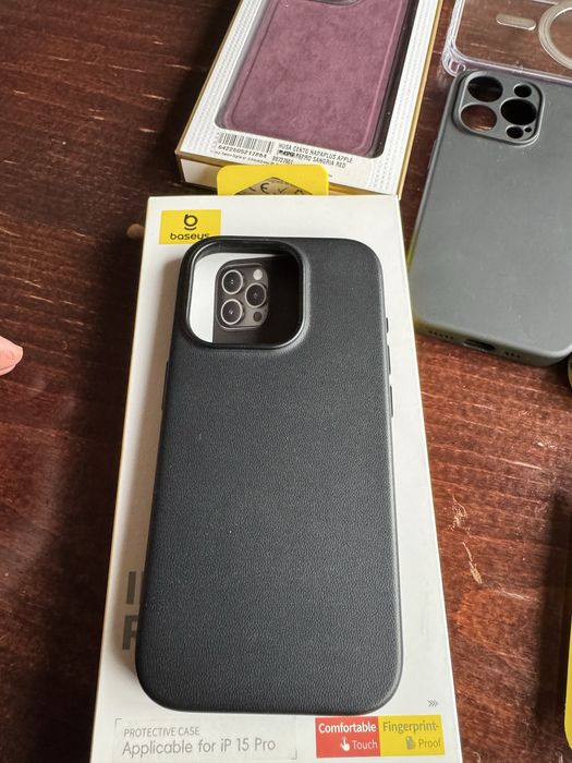 iPhone 15 Pro кейсове