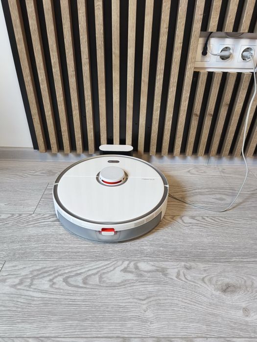 Aspirator robot Roborock S5 MAX