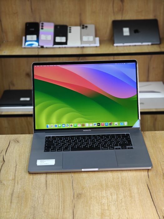 Apple MacBook Pro 16 Intel Core i7 ОЗУ 32гб TouchBar 

Инстаграмм: Lap