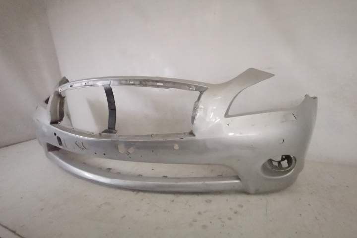 Bara Fata Originala Cu Senzori Si Spalatoare In Stare Buna Infiniti  Q