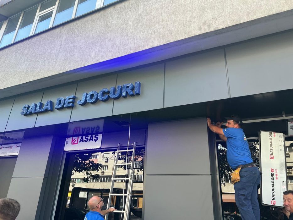 Fatade ventilate