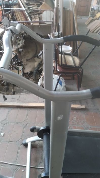 Продаётся беговая дорожка