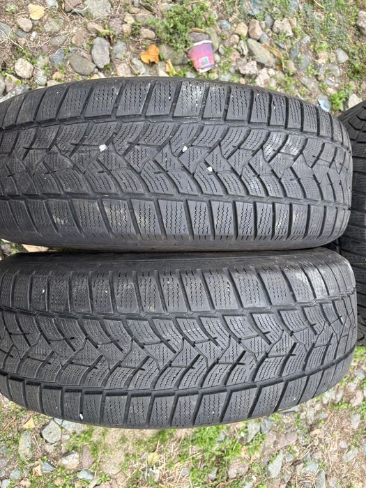 215/65 R17 2бр зимни гуми