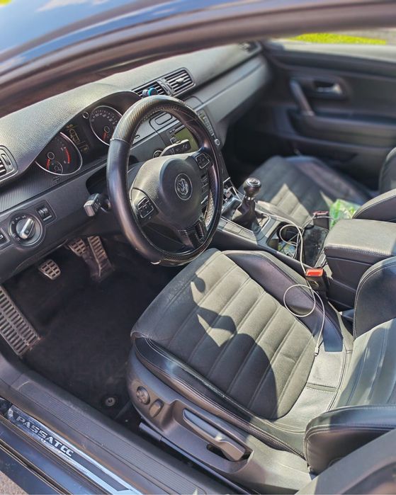 VOLKSWAGEN Passat CC 0 — imagine 3