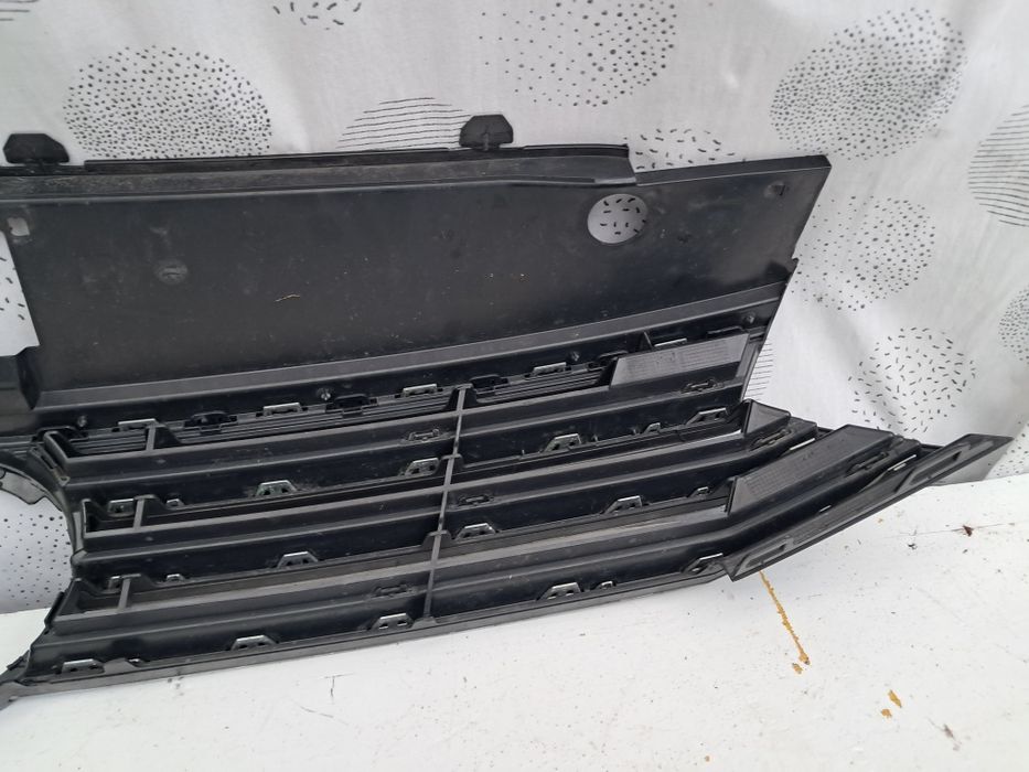 Грил решетка Vw Passat B8