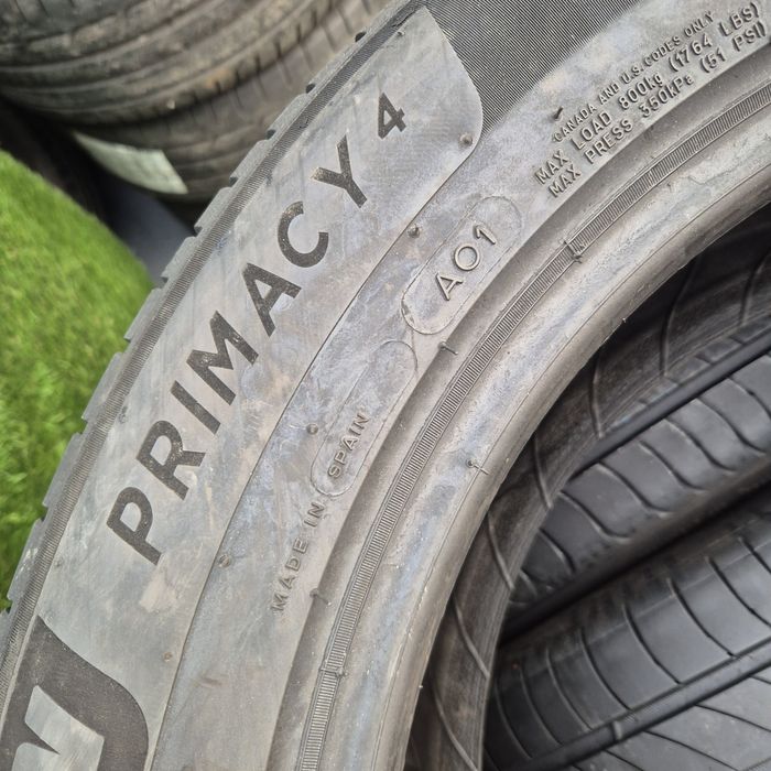 235 55 18 Michelin Primacy 4