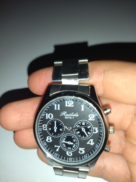 Часы в идеальном состоянии