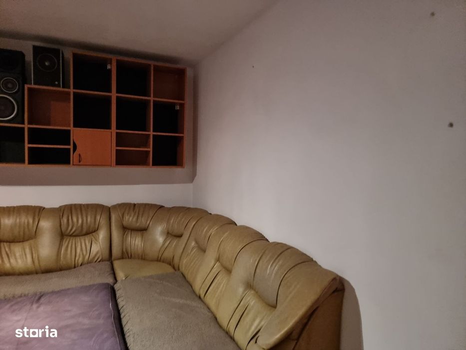 Apartament 4 camere Targoviste Micro 3