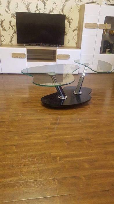 Продам дизайнерский стол