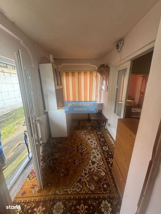 Casă de vânzare – Strada Mugurilor