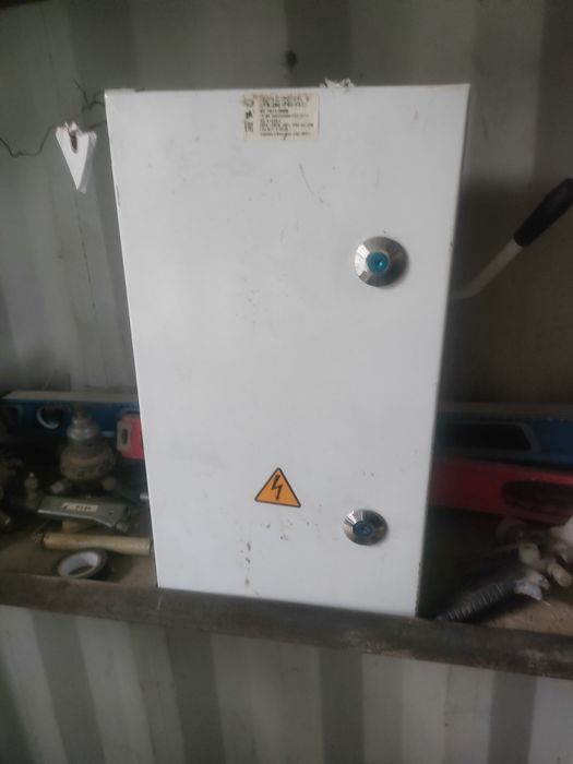 Щит рубильник на380В