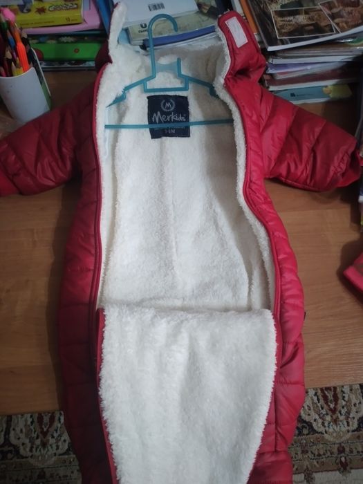 Комбинезон для новорожденной