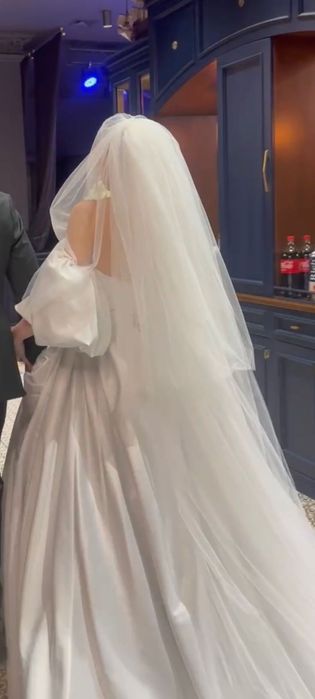 Продам свадебное платье