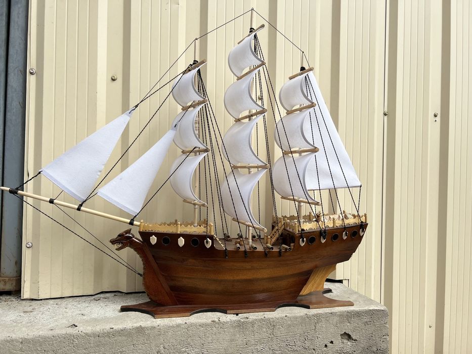 Продам коробль ручной работы