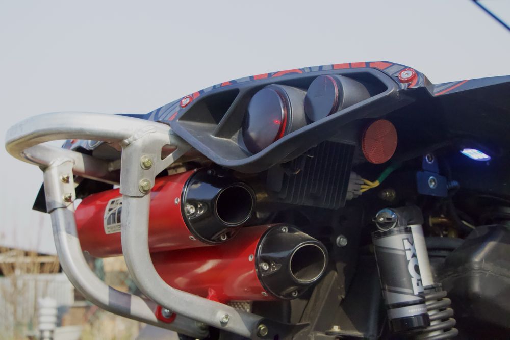 Квадроцикл brp 1000