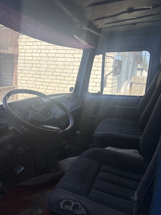 Газ 53 на ходу самосвал