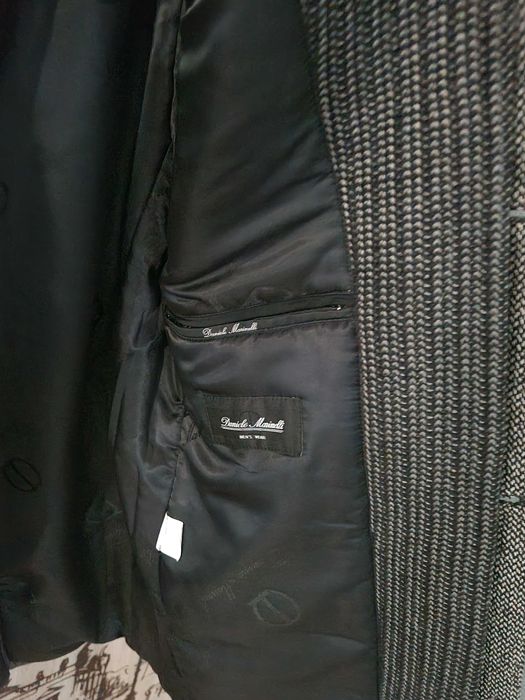 Продам пальто мужское.