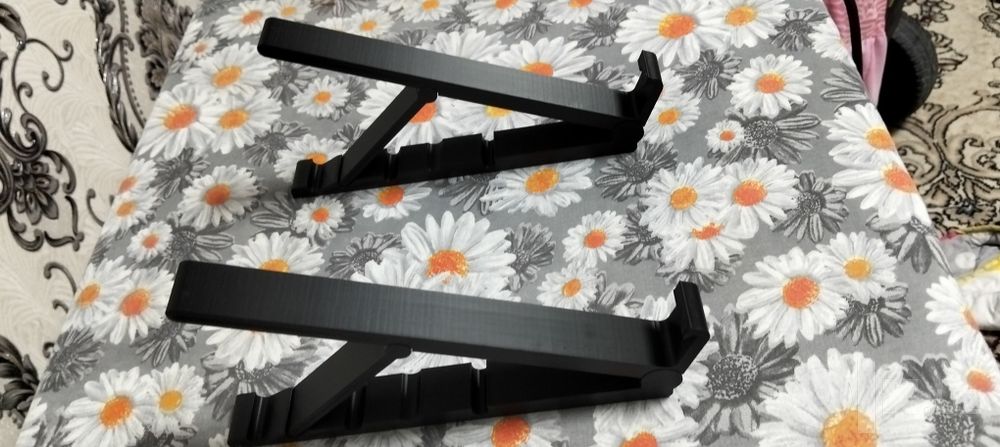 Laptop stand, kompyuter uchun ushlagich (holder, derjatel)