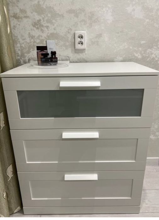 Продам комод ІКЕА (белый)