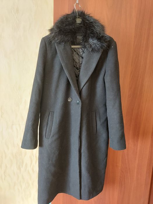 Продам женское пальто