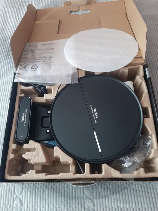 Робот пылесос. Тефаль
