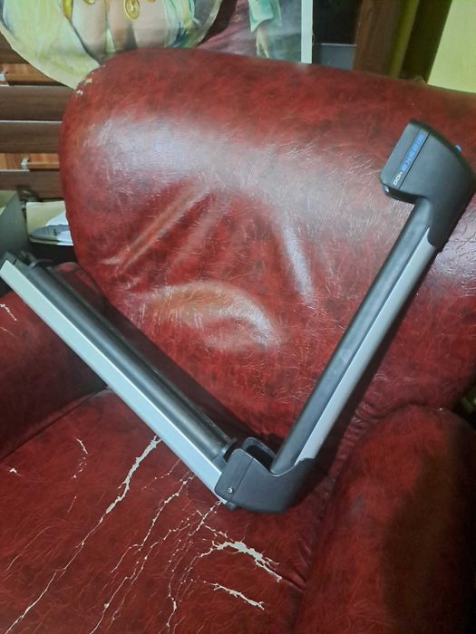 Dispozitiv auto de prindere schiuri