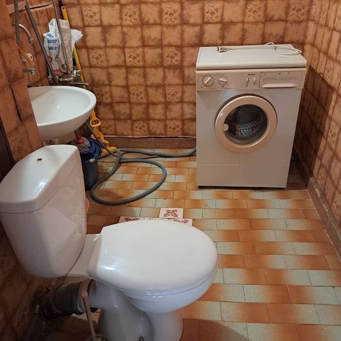 Продава се Двустаен апартамент в София, Толстой - 45 кв.м за 2312 €/кв.м - Снимка #2