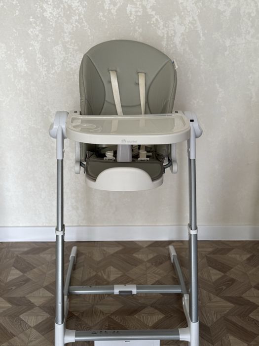 Продам детский стол 2 в 1 (столик + качеля)