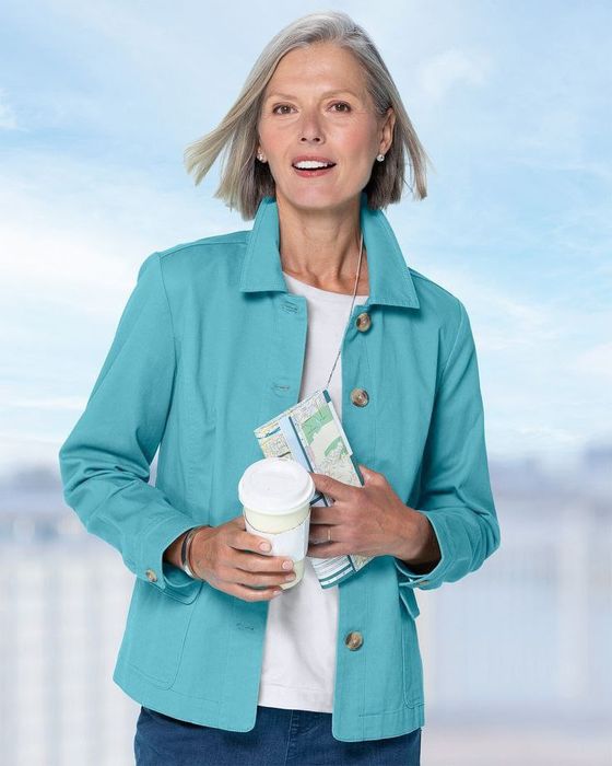 Куртка весенняя новая.Производсва Индия.Размер 58-60 (2Х)