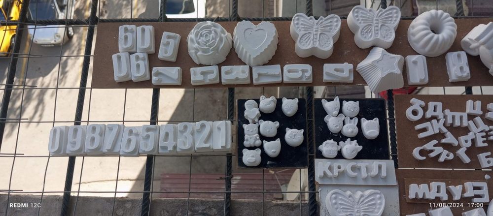 Gipsdan yasalgan stilizovanniy shakllar buyurtma boʻyicha ysab beraman