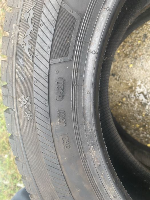 Anvelope  195 65 r16 c