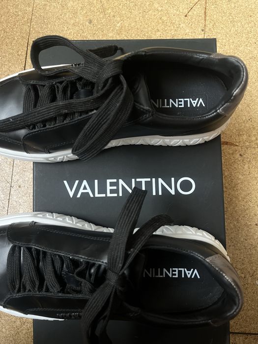 Valentino Venus Sneakers