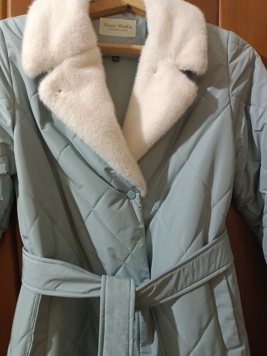 Продам демисезонные женское пальто