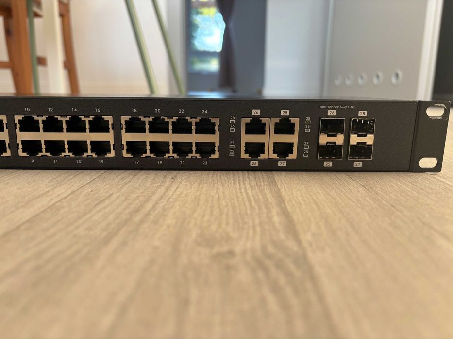 Zyxel GS1920-24 - Switch cu management, Layer 2, 24 porturi gigabit , 4 SPF