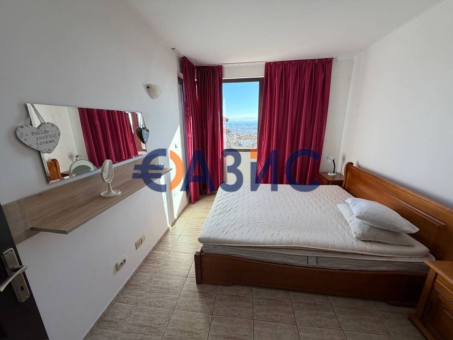 Продава се Тристаен апартамент в с. Кошарица, Област Бургас - 103 кв.м за 488 €/кв.м - Снимка #8