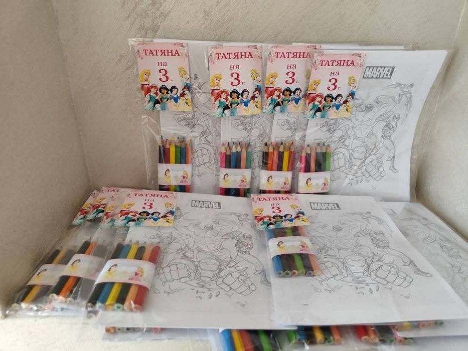 Торта с картинки за оцветяване 30 деца - 50 лв