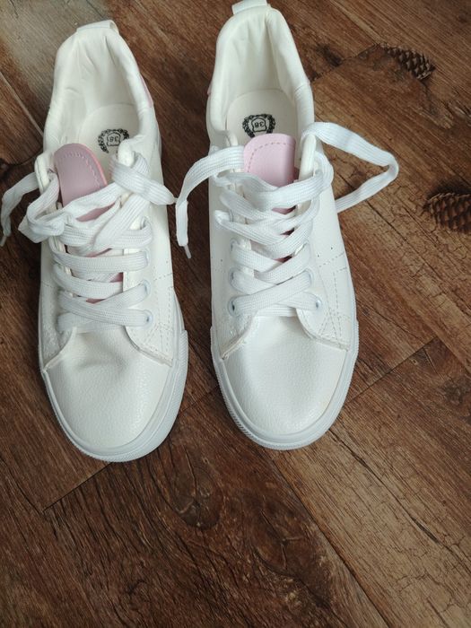 Adidasi casual dama marime 38