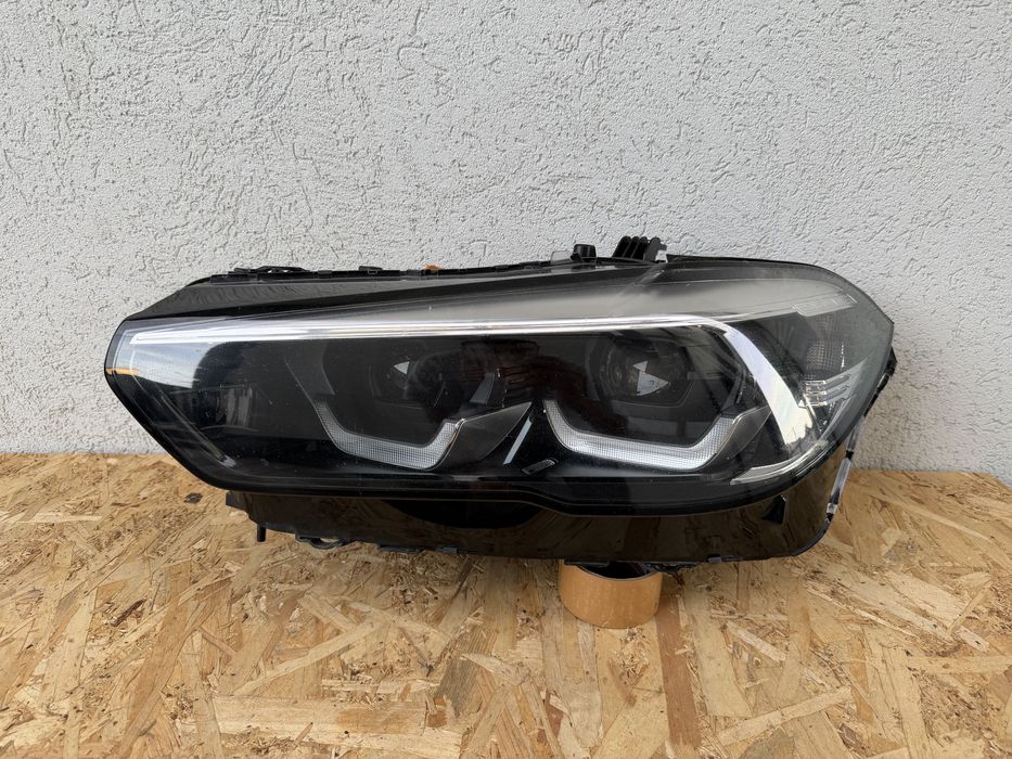 Far stanga BMW X5 X6 G05 G06 LED + cornering Original Europa