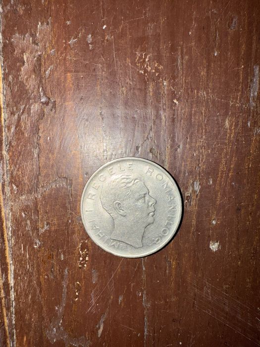 Moneda veche 100 lei Mihai Regele Romanilor