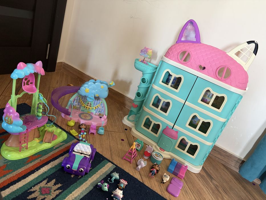 Lot Gabbydollhouse