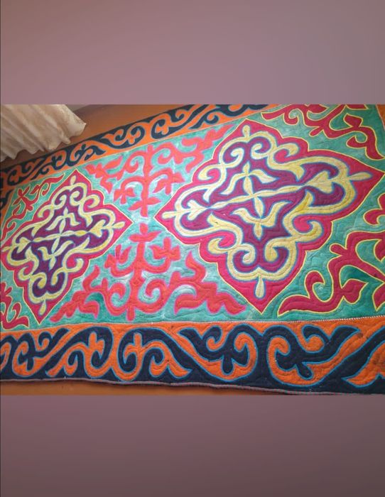 Сырмак сатылады колдан жасалған жумыс