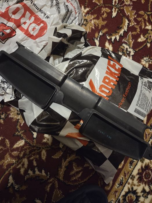 Grila Stânga față BMW originală E90/91 LCI  2008-2011