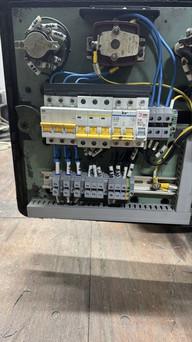 Продам Токарный станок 1А616