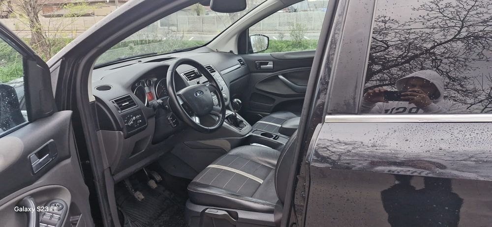 Ford kuga, schimb